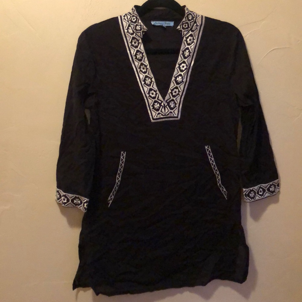 Very cute black western shirt